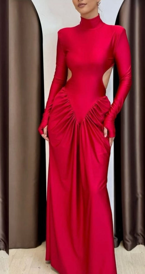 Rochie eleganta rosie modelatoare cu decupaje Afroditta