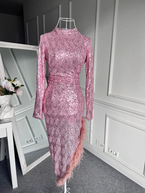 Rochie Luxury cu paiete si puf Pink Edition